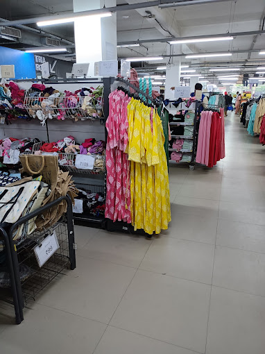 Vishal Mega Mart Burari Photo