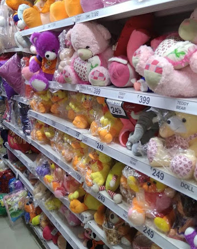 Vishal Mega Mart Burari Photo