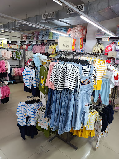 Vishal Mega Mart Burari Photo